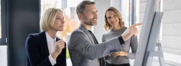 Ressourcen besser verwalten: Von Fuhrpark bis Sitzplatz.
