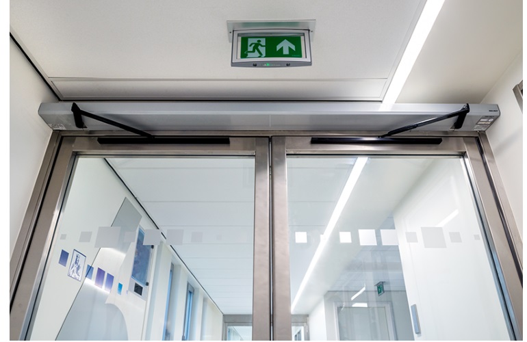 Concerns raised over fire door safety in healthcare environments