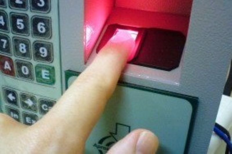 “Smart video analytics are essential to banks” – Improving security and customer experience with surveillance tech